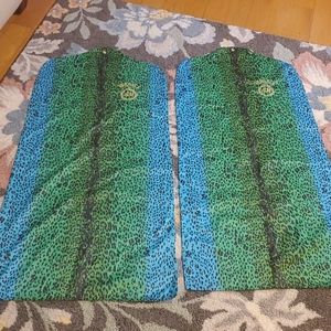 2 Garment Bags